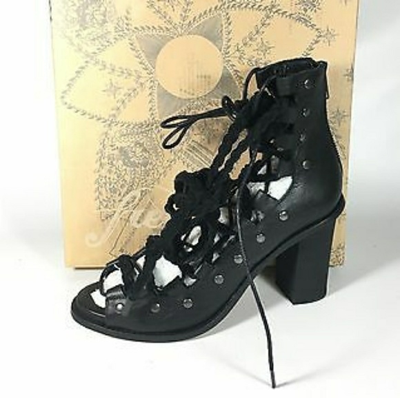 Free People Shoes - Free People Sandles